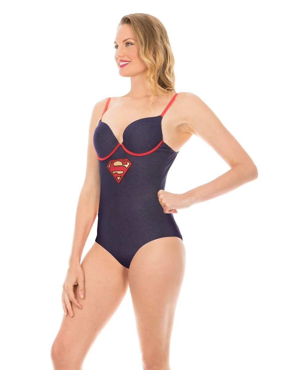 Spirit Halloween Supergirl Bodysuit - DC Comics 4 Spirit Halloween Supergirl Bodysuit - DC Comics - Image 2